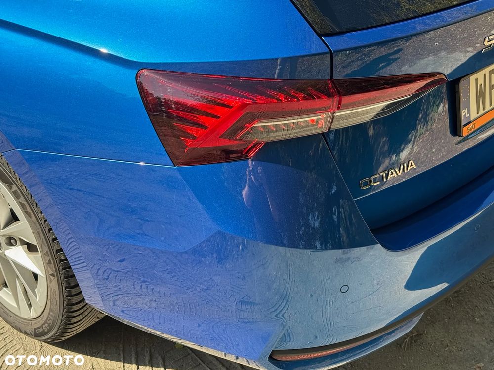 Skoda Octavia 1.5 TSI mHEV Selection DSG - 36