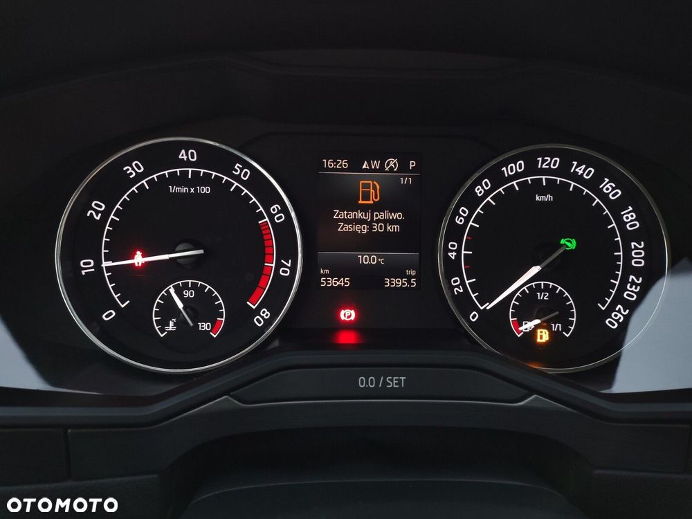 Skoda Superb 1.5 TSI Style DSG - 18