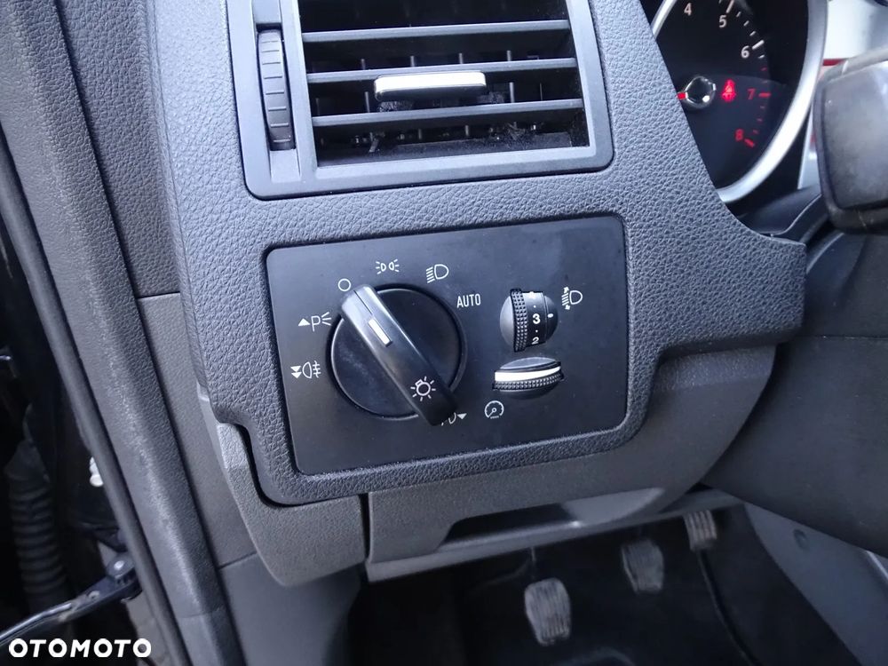 Ford C-MAX 1.6 Platinium X - 31