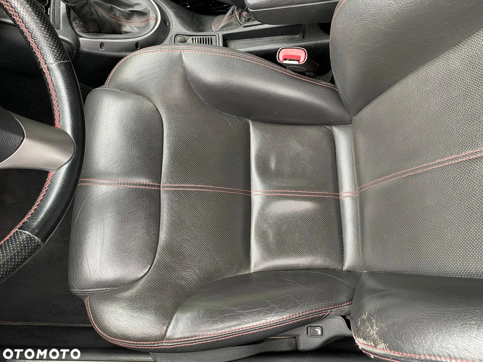 Alfa Romeo GT 1.9 JTD M-Jet DPF Q2 - 17