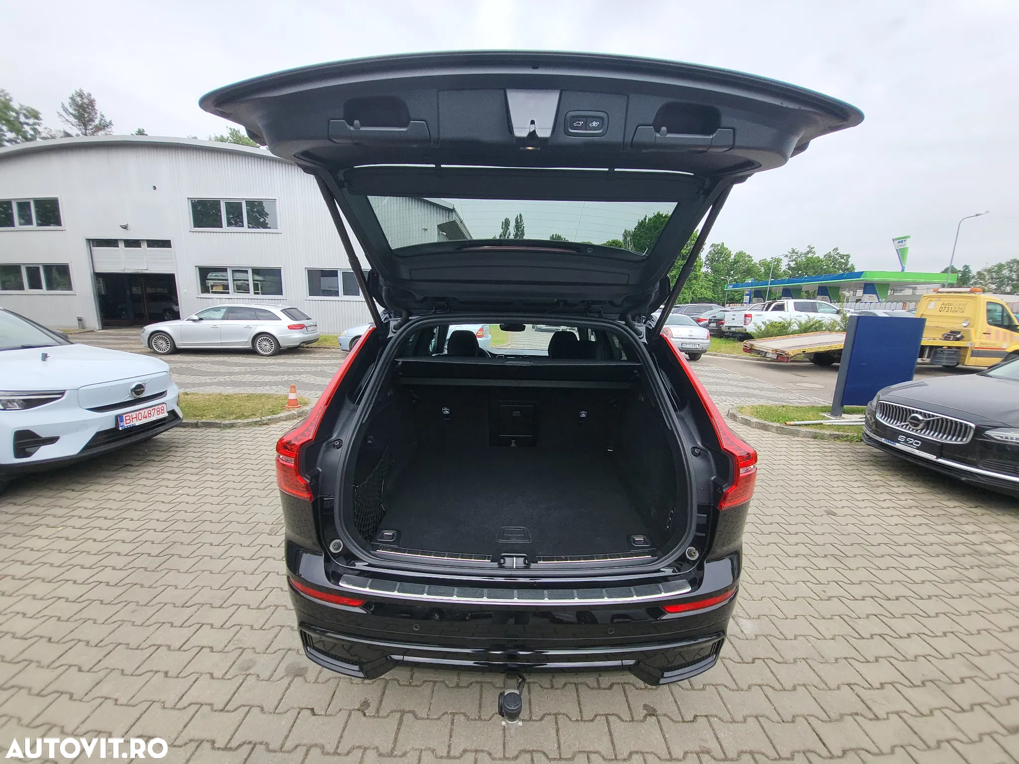 Volvo XC 60 B4 D AWD Geartronic RDesign - 31