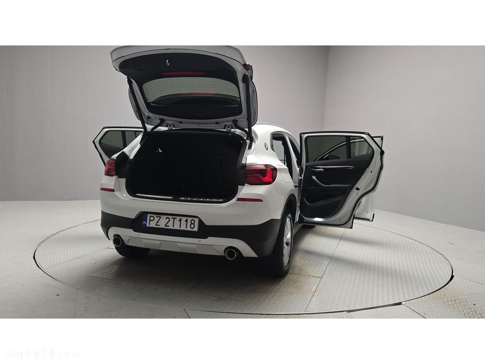 BMW X2 xDrive20d - 12