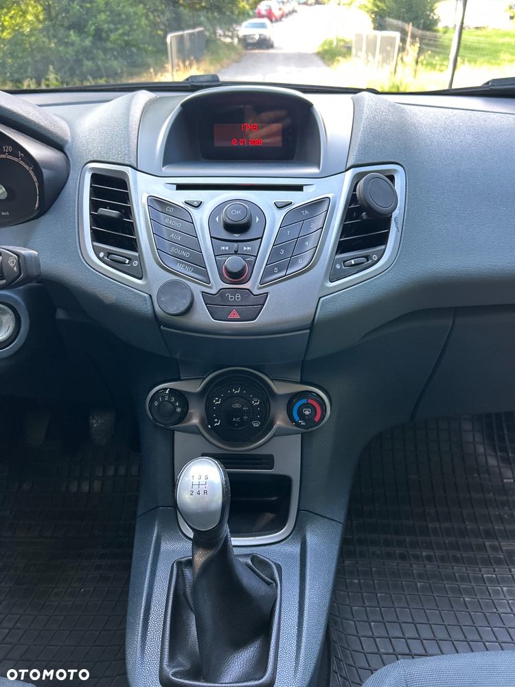 Ford Fiesta 1.25 Gold X - 9