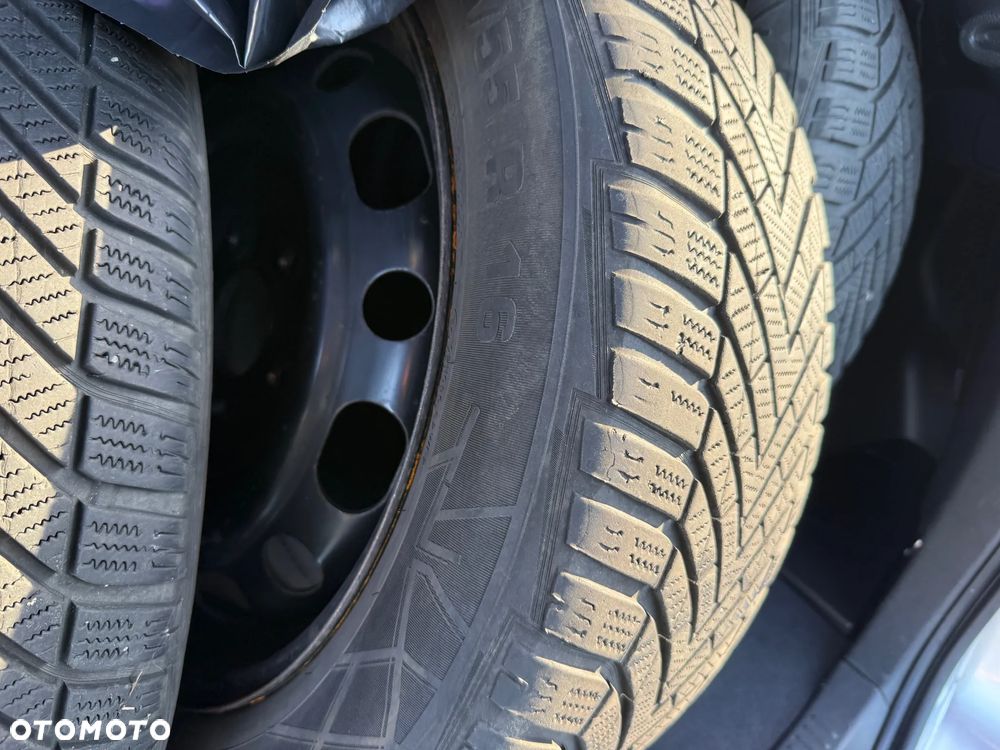 Toyota Verso 2.0 D-4D Sol - 21