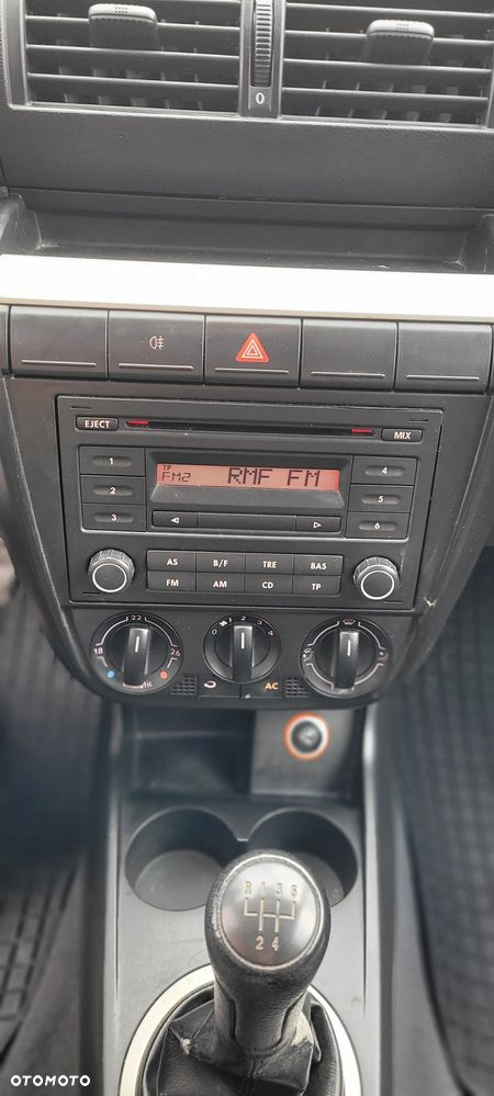 Volkswagen Fox 1.2 Style - 18