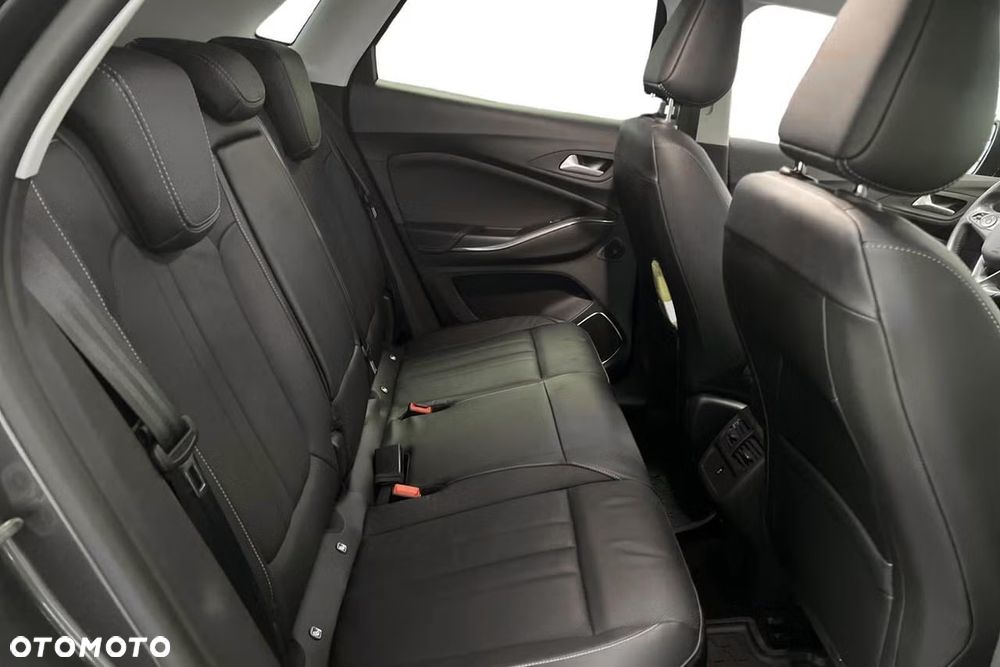 Opel Grandland X Plug-in-Hybrid4 1.6 DI Start/Stop Ultimate - 16
