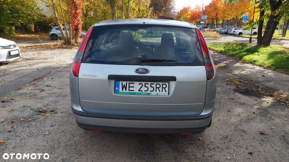 Ford Focus 1.6 16V Trend - 5
