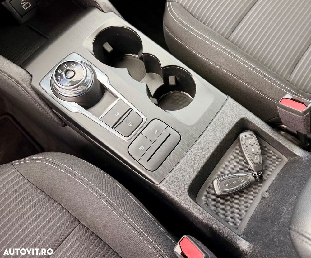 Ford Kuga 2.5 Duratec FHEV TITANIUM X - 14