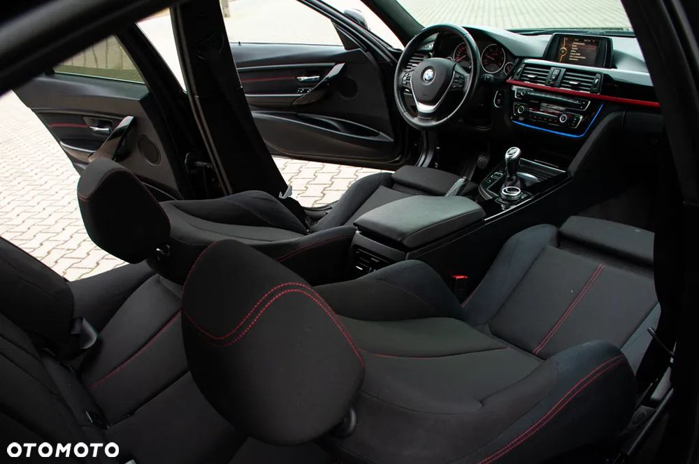 BMW Seria 3 316d Sport Line - 19