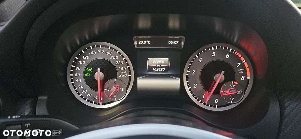 Mercedes-Benz Klasa A 180 (BlueEFFICIENCY) AMG Sport - 35