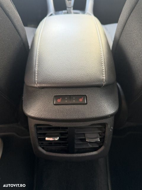 Ford Mondeo - 10