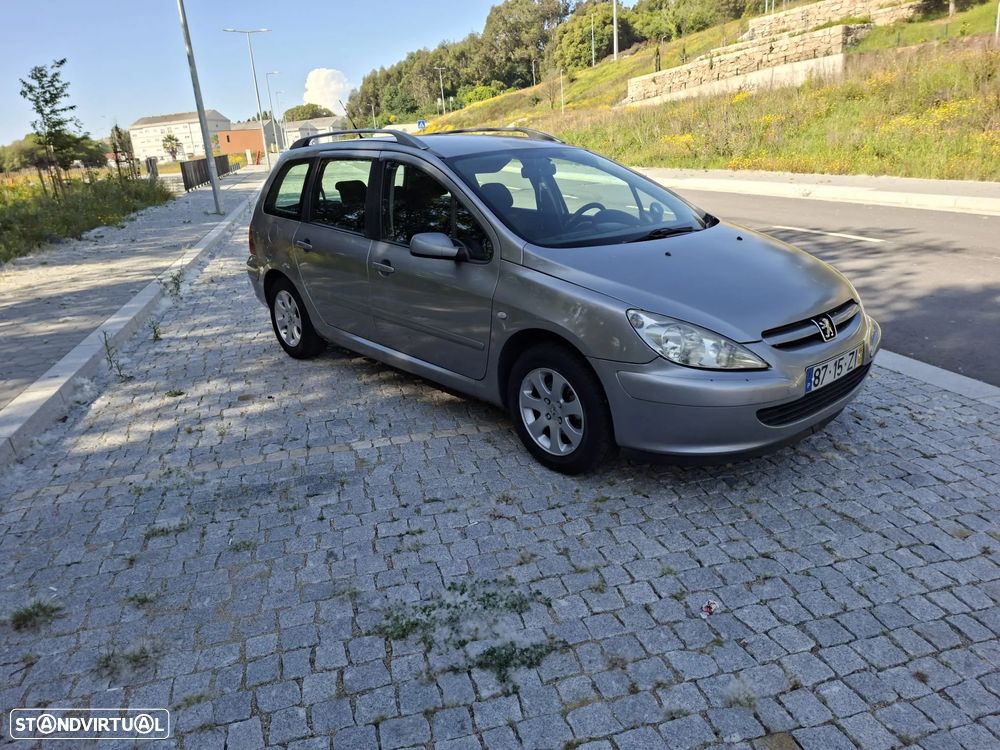 Peugeot 307 1.4 HDi XT - 1