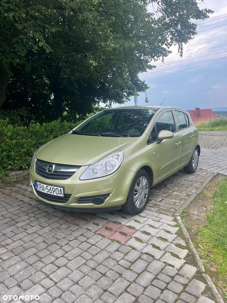 Opel Corsa 1.2 16V Essentia - 1