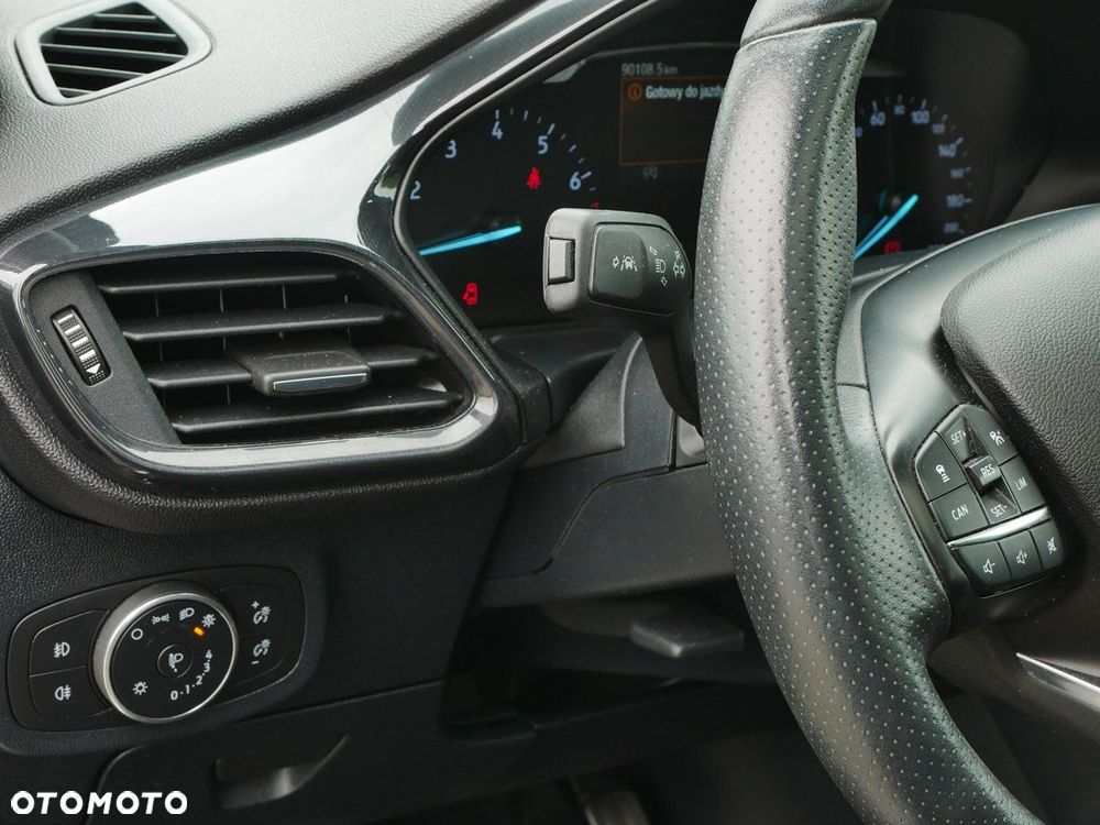 Ford Fiesta - 21