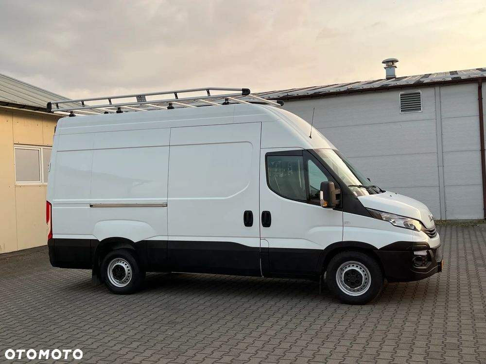 Iveco DAILY 35S14 - 14