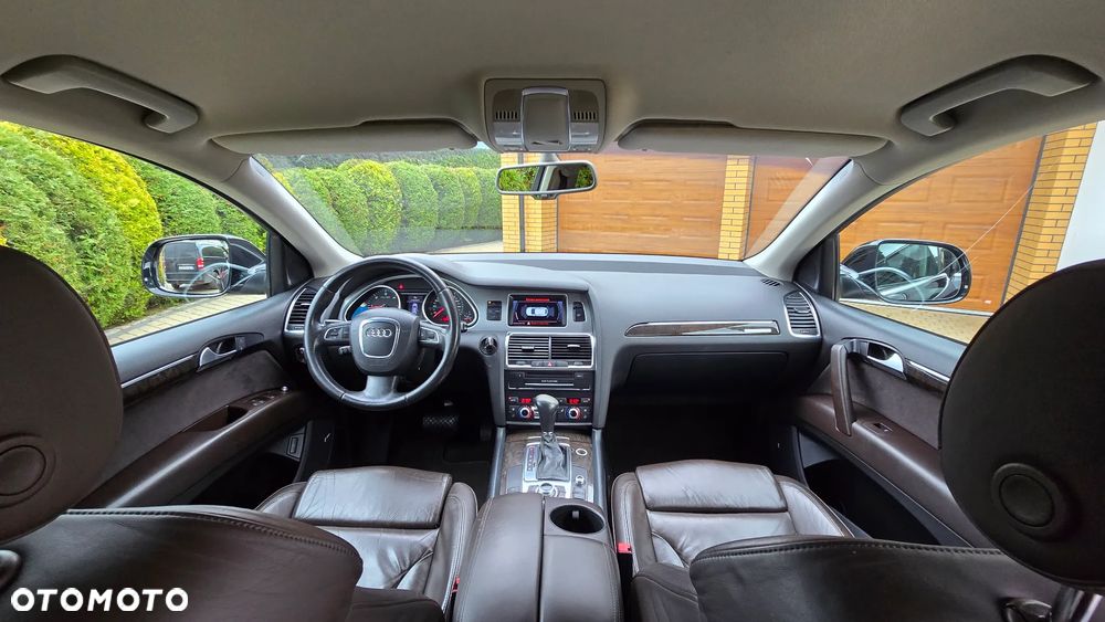 Audi Q7 3.0 TDI DPF quattro tiptronic - 25