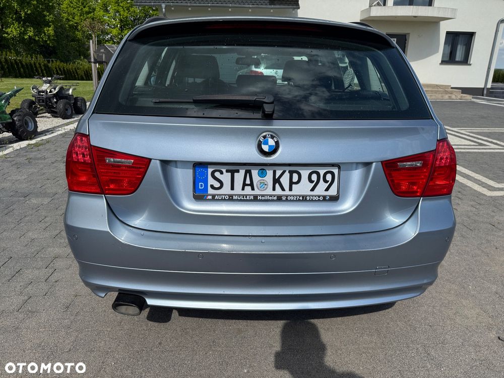 BMW Seria 3 318d DPF Edition Lifestyle - 5