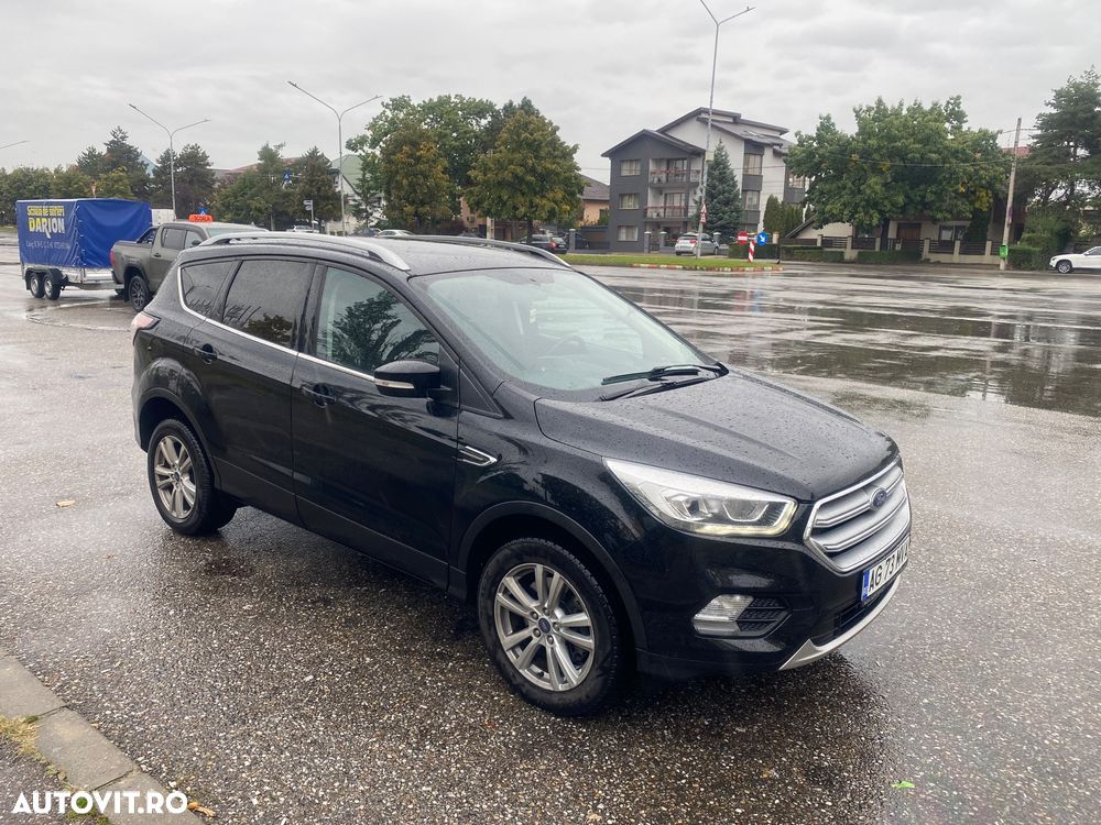 Ford Kuga - 2