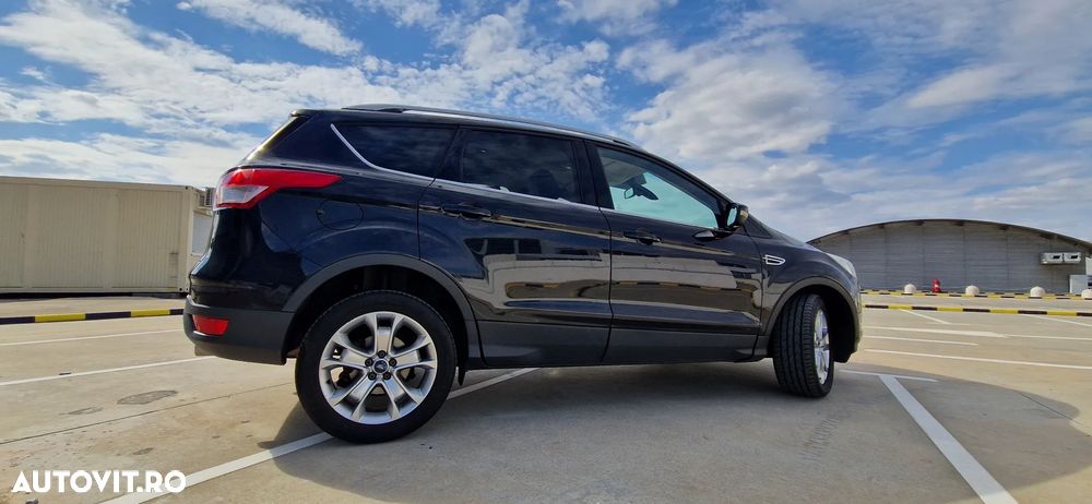 Ford Kuga 2.0 TDCi 4x4 Aut. Titanium - 14