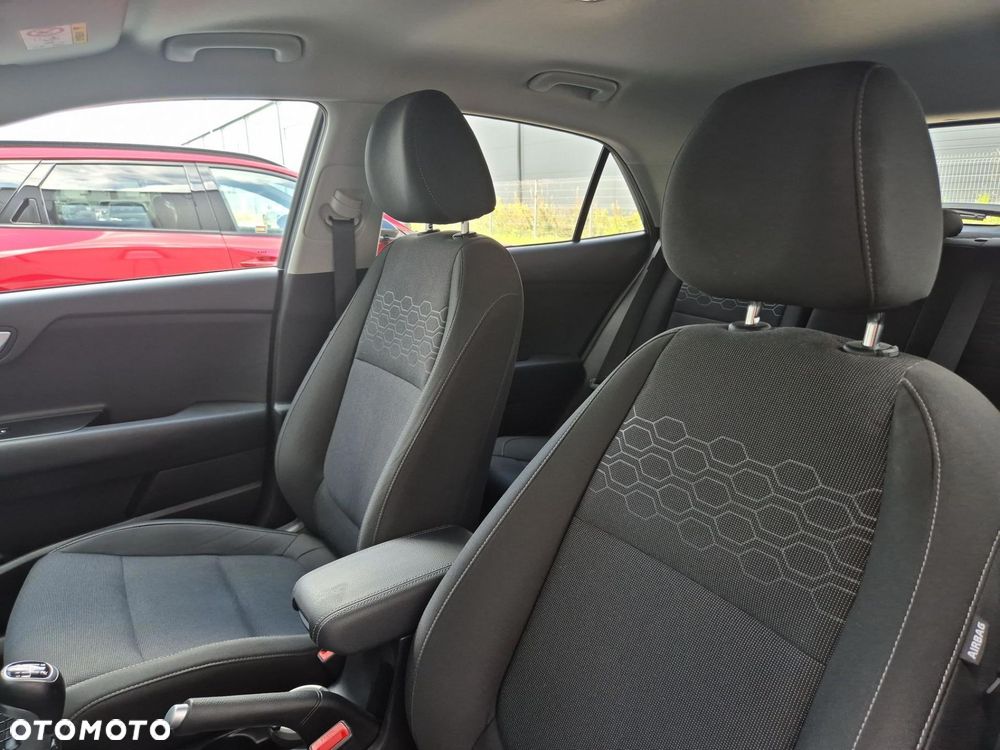Kia Rio 1.0 T-GDI L - 12