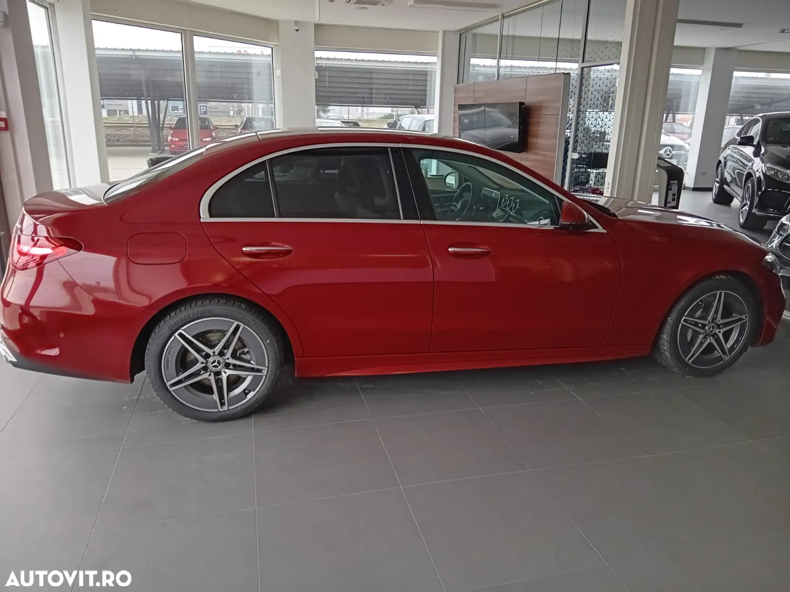 Mercedes-Benz C 200 4Matic 9G-TRONIC AMG Line - 13