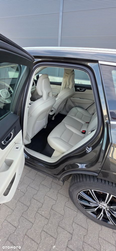 Volvo XC 60 D4 AWD Geartronic Inscription - 14