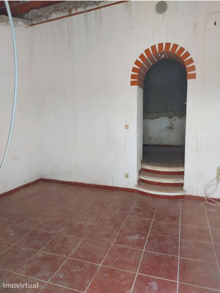 Moradia geminada T2 - Alcaria da Serra - Grande imagem: 4/25