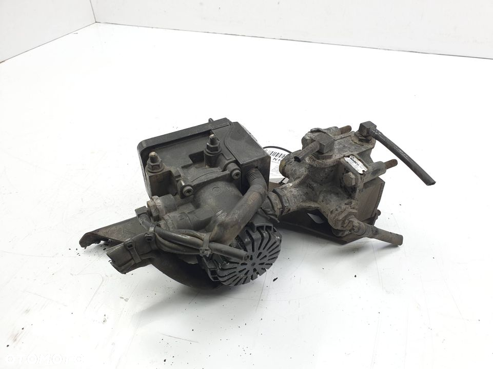 ZAWÓR POWIETRZA MERCEDES ACTROS 1845 A0004297724 EBS - 2