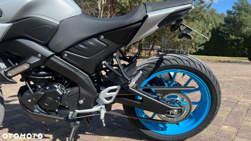 Yamaha MT - 4