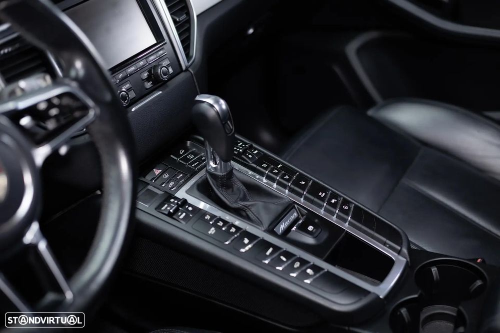 Porsche Macan S All Weather - 38
