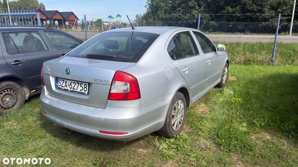 Skoda Octavia 2.0 TDI Elegance - 3