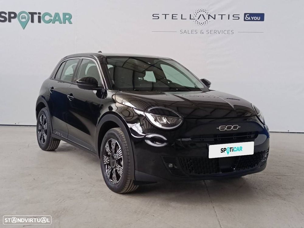 Fiat 600e 54 kWh (RED) - 3