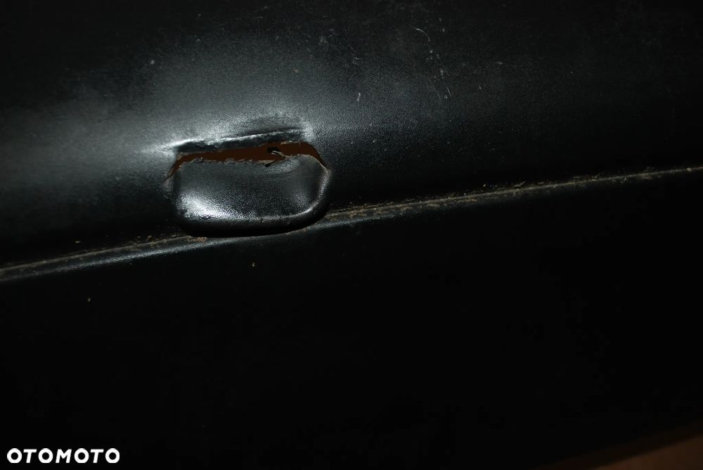 Jeep Compass II 17- ZDERZAK TYŁ TYLNY 4xPDC - 4