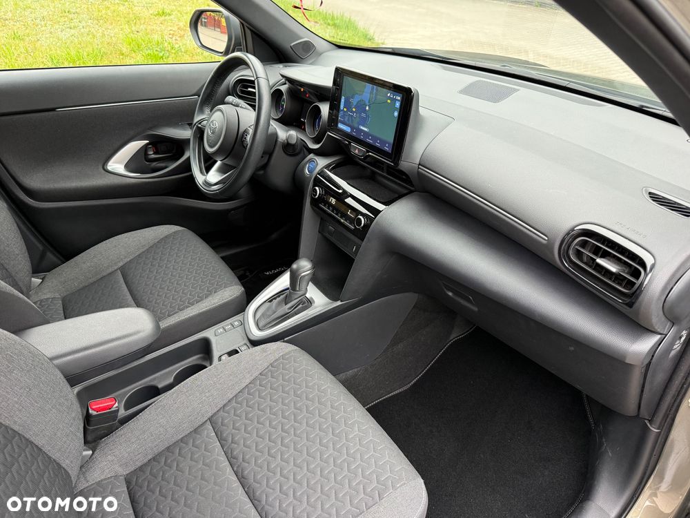 Toyota Yaris Cross - 10