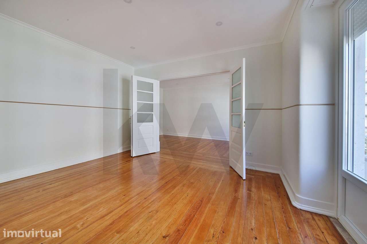 Apartamento T4 para Arrendamento – Avenida Visconde Valmor, Lisboa - Grande imagem: 2/24