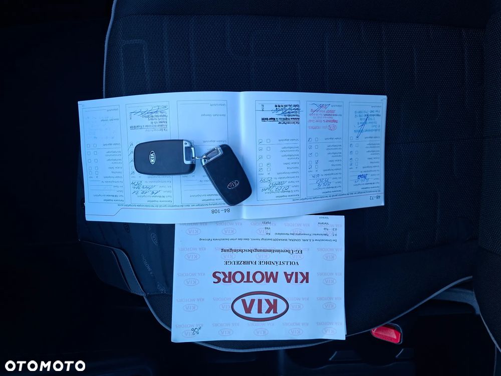 Kia Venga 1.6 CVVT Platinum Edition - 22
