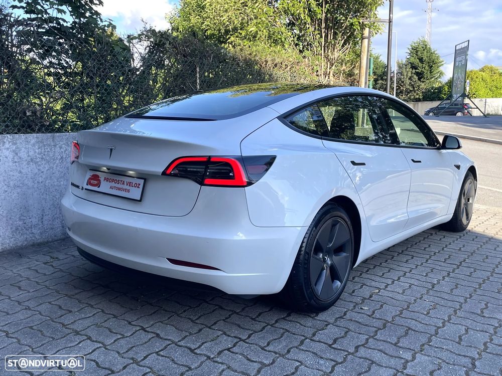 Tesla Model 3 Standard RWD - 3