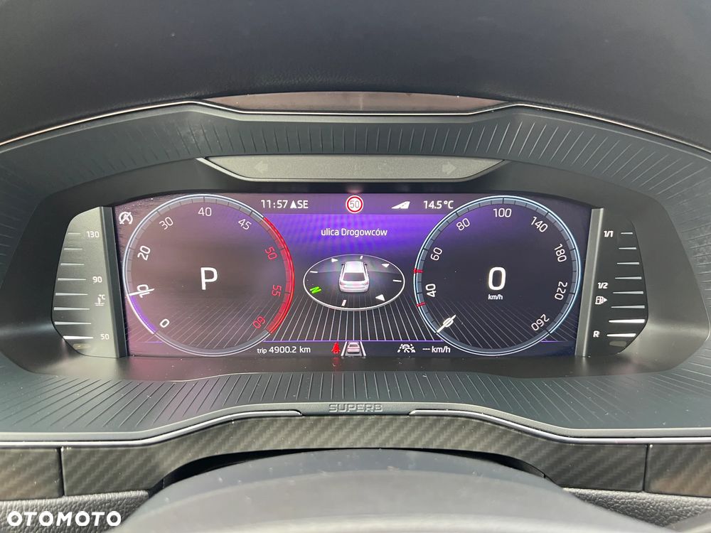 Skoda Superb 2.0 TDI 4x4 DSG Sportline - 25