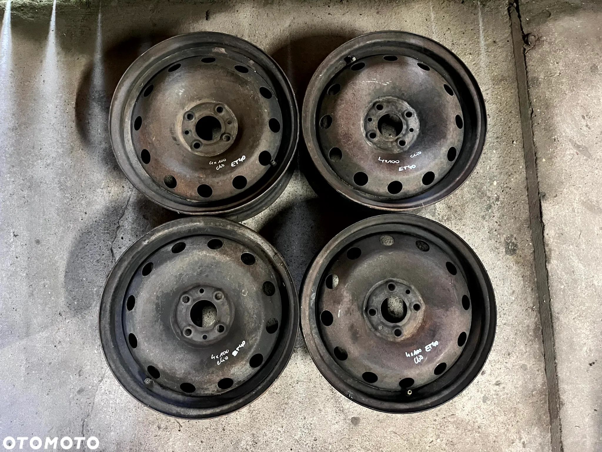 RENAULT CLIO III FELGA STALOWA 15 CALI 4X100 ET40 - 1