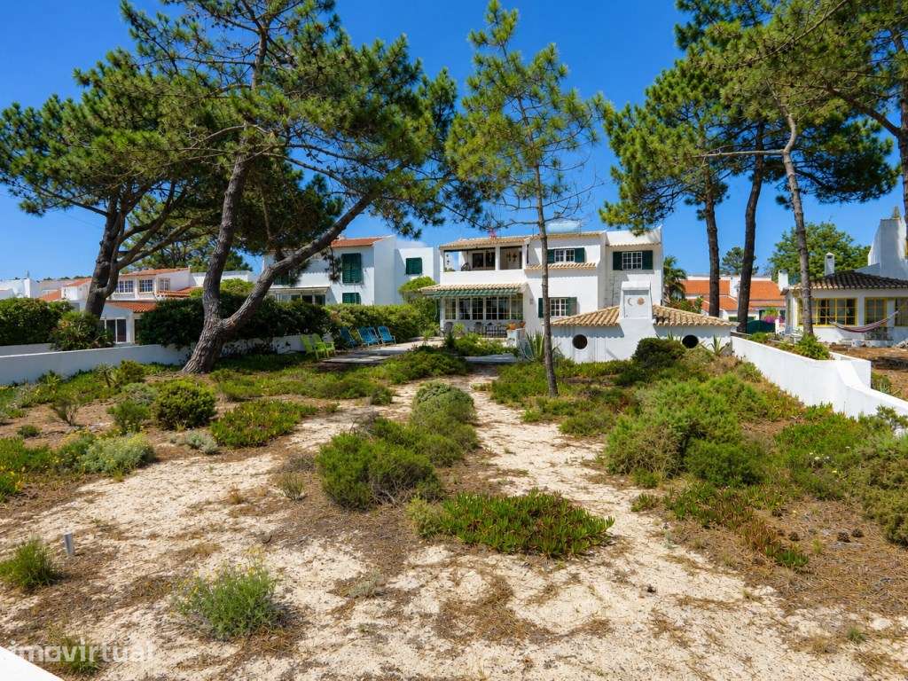 Moradia de Sonho T4+1 para Venda com Total Vista Mar, junto à Praia... - Grande imagem: 5/52