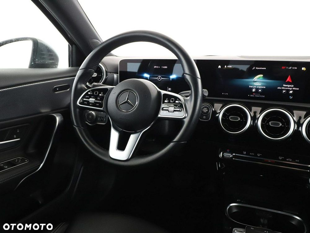 Mercedes-Benz Klasa A 200 7G-DCT - 17