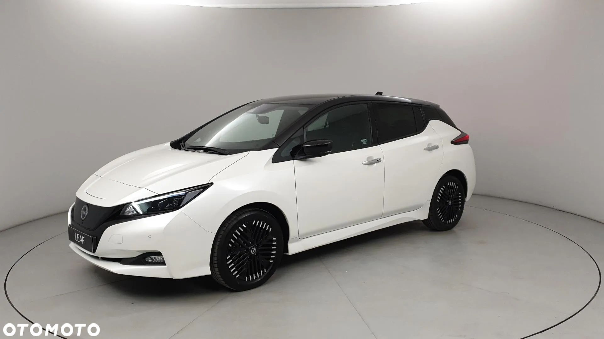 Nissan Leaf 40kWh N-Connecta - 1