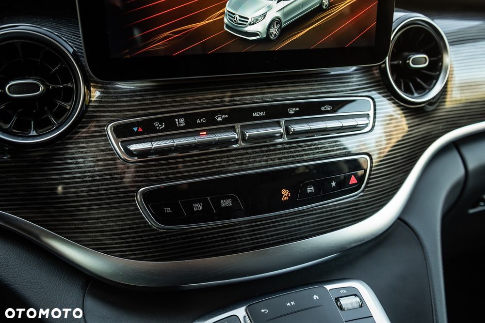 Mercedes-Benz Klasa V 300 d lang 4Matic 9G-TRONIC Exclusive Edition - 18