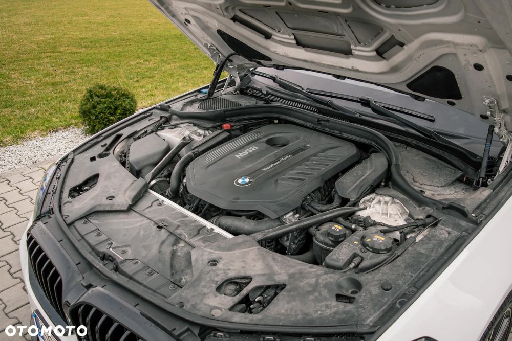 BMW Seria 5 540i M Sport sport - 37