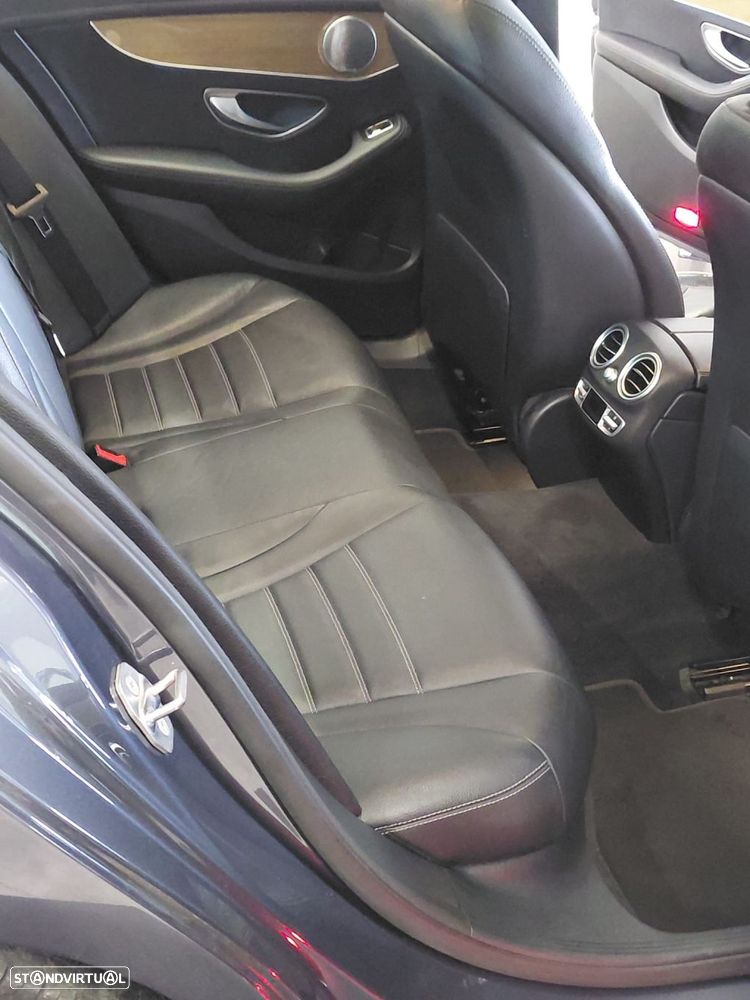 Mercedes-Benz C 350 - 28