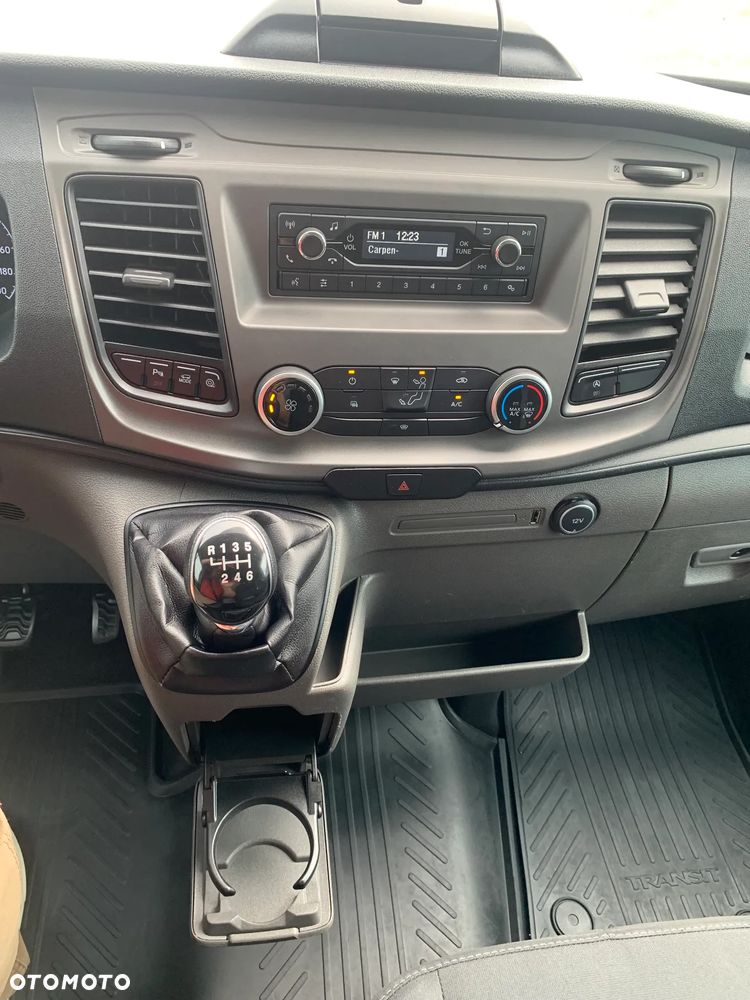 Ford TRANSIT 350 2,0 Ecoblue Trend 130KM L3H2 - 22