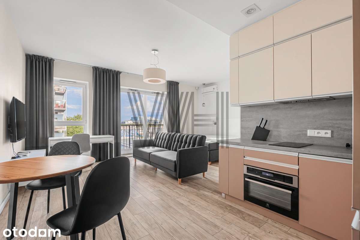 Loftowe studio typu + | Qbik | Siłownia | AC