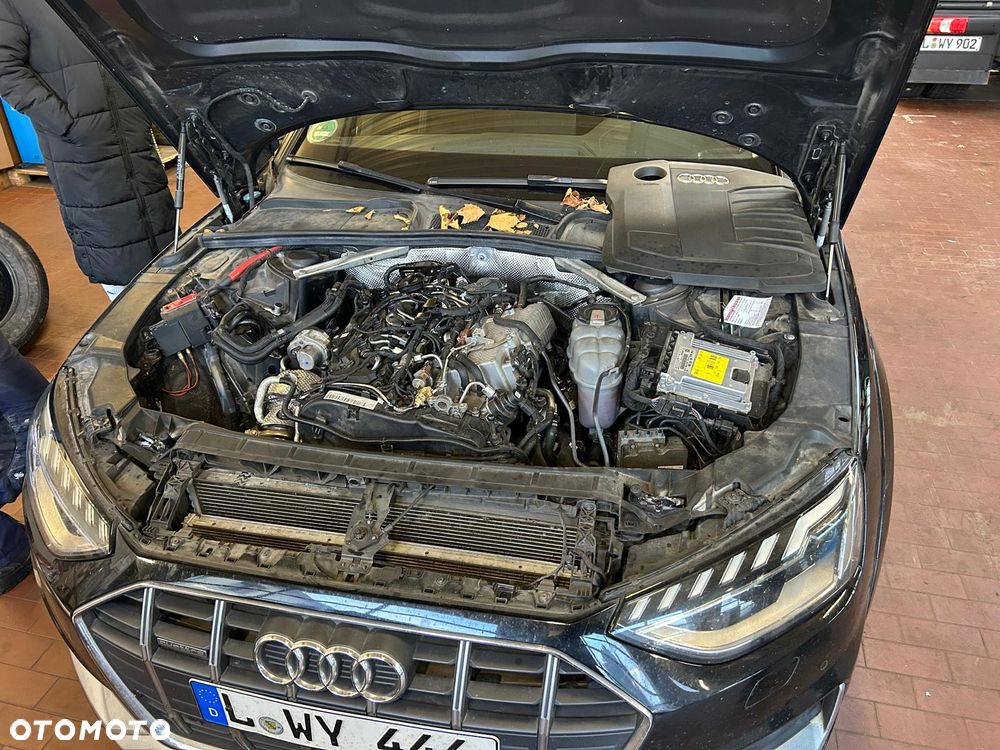 Audi A4 Allroad - 35