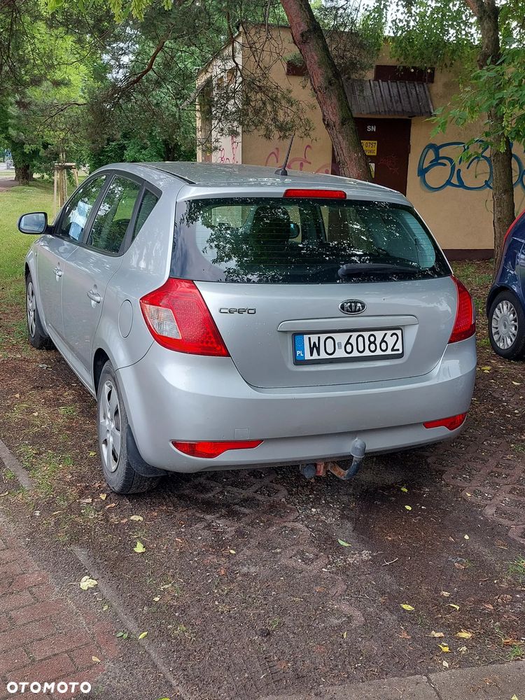 Kia Ceed 1.4 Comfort - 2