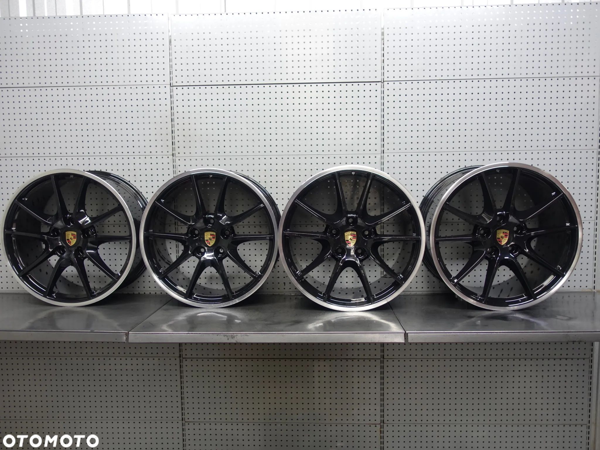Felgi Porsche Carrera S 911 991 20 8,5J ET51 11J ET70 5x130 99136216104 99136216604 - 1